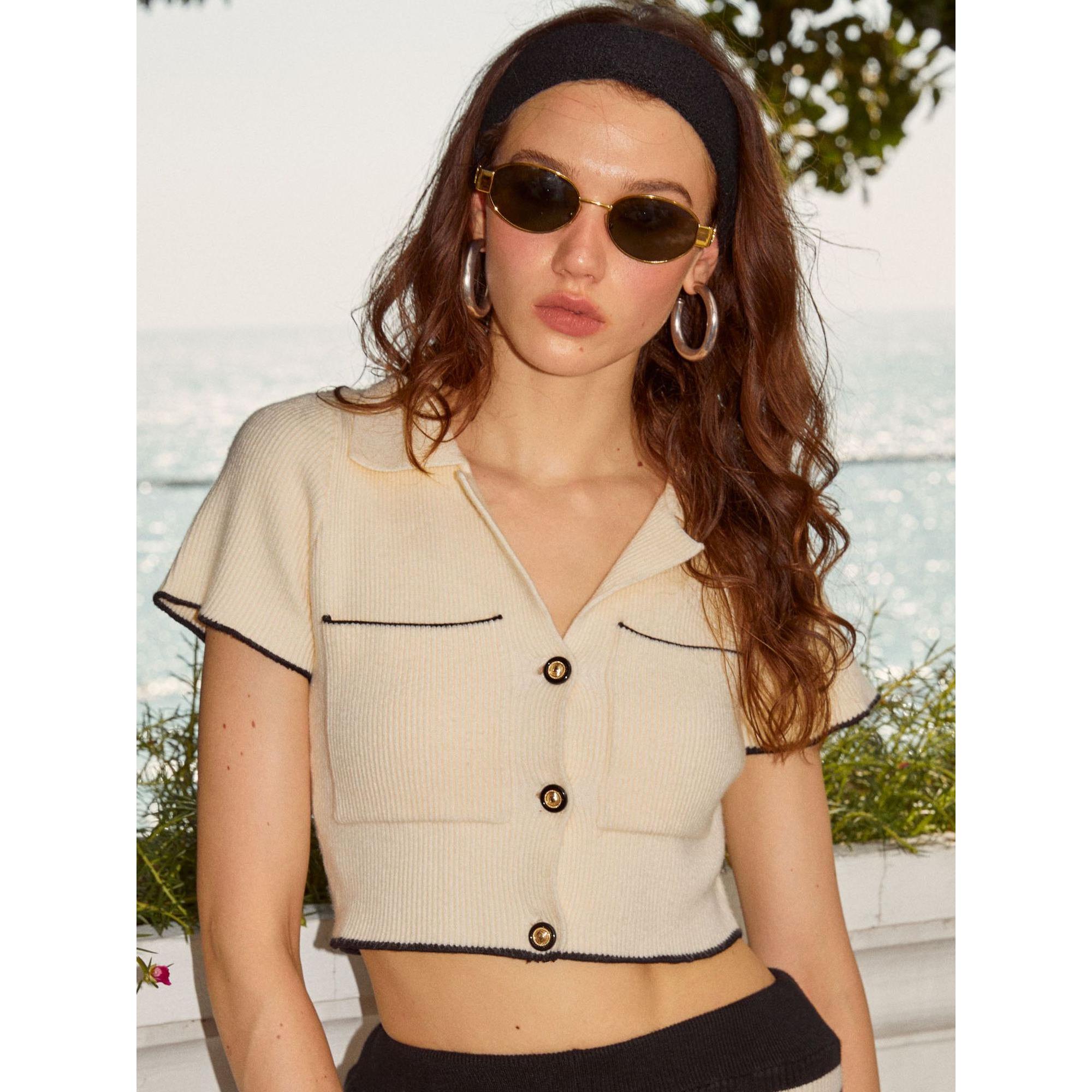 DAILY SQUAD - Joli Knit Top กระดุม D