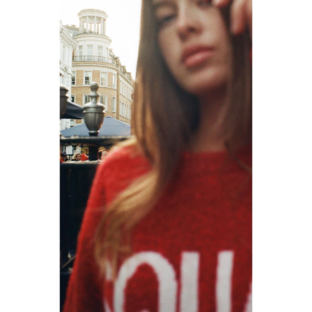 SQUAD SWEATER