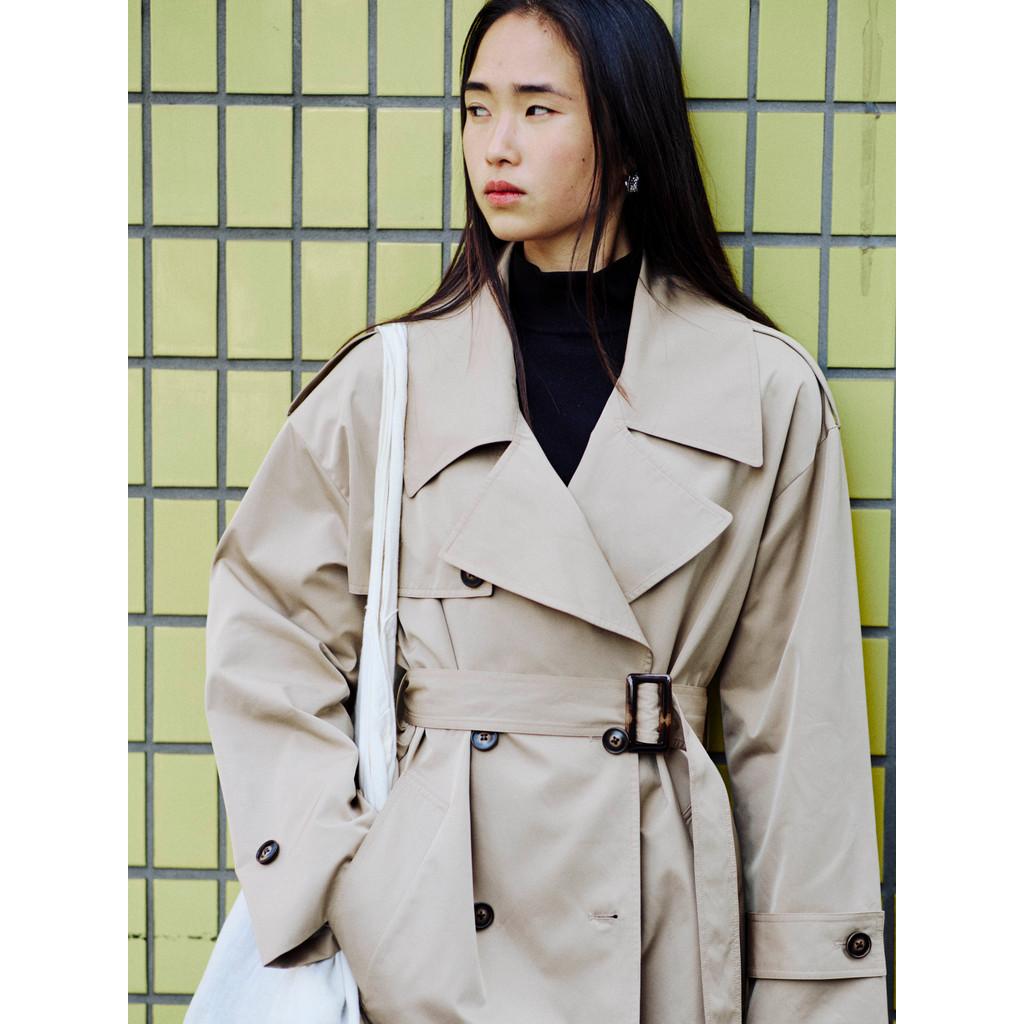 TAYLOR Trench coat