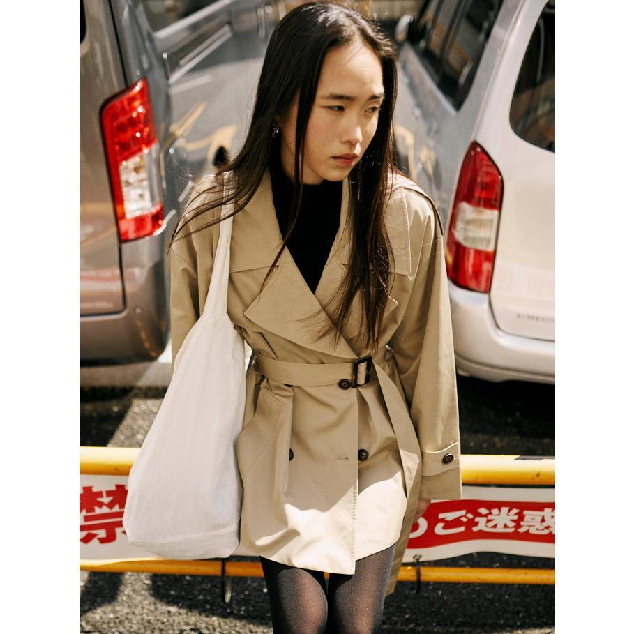 TAYLOR Trench coat
