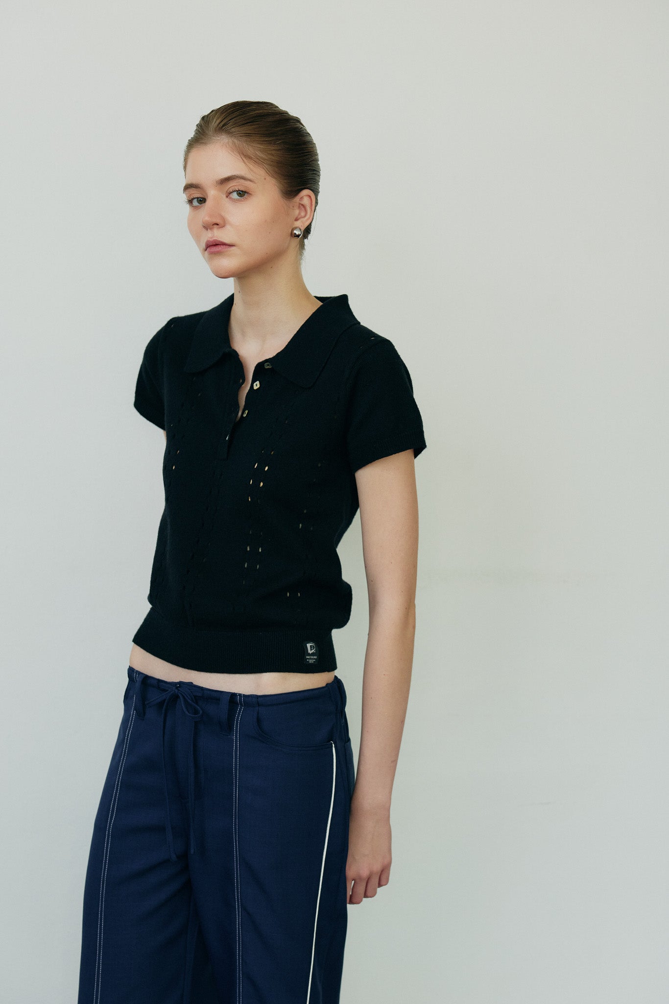 DAILY SQUAD – Dot Polo โดดเด่นด้วยลวดลาย Dot ทั่วตัวดี ไซน์ปกโปโลคลาสสิก ให้ลุคเรียบและดูดีเหนือกาลเวลา