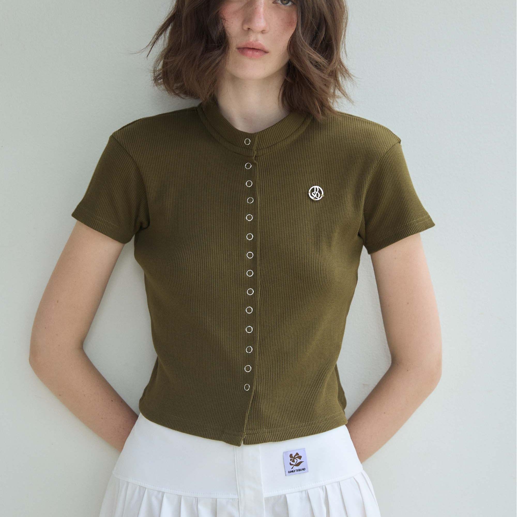 Stone Snap Top