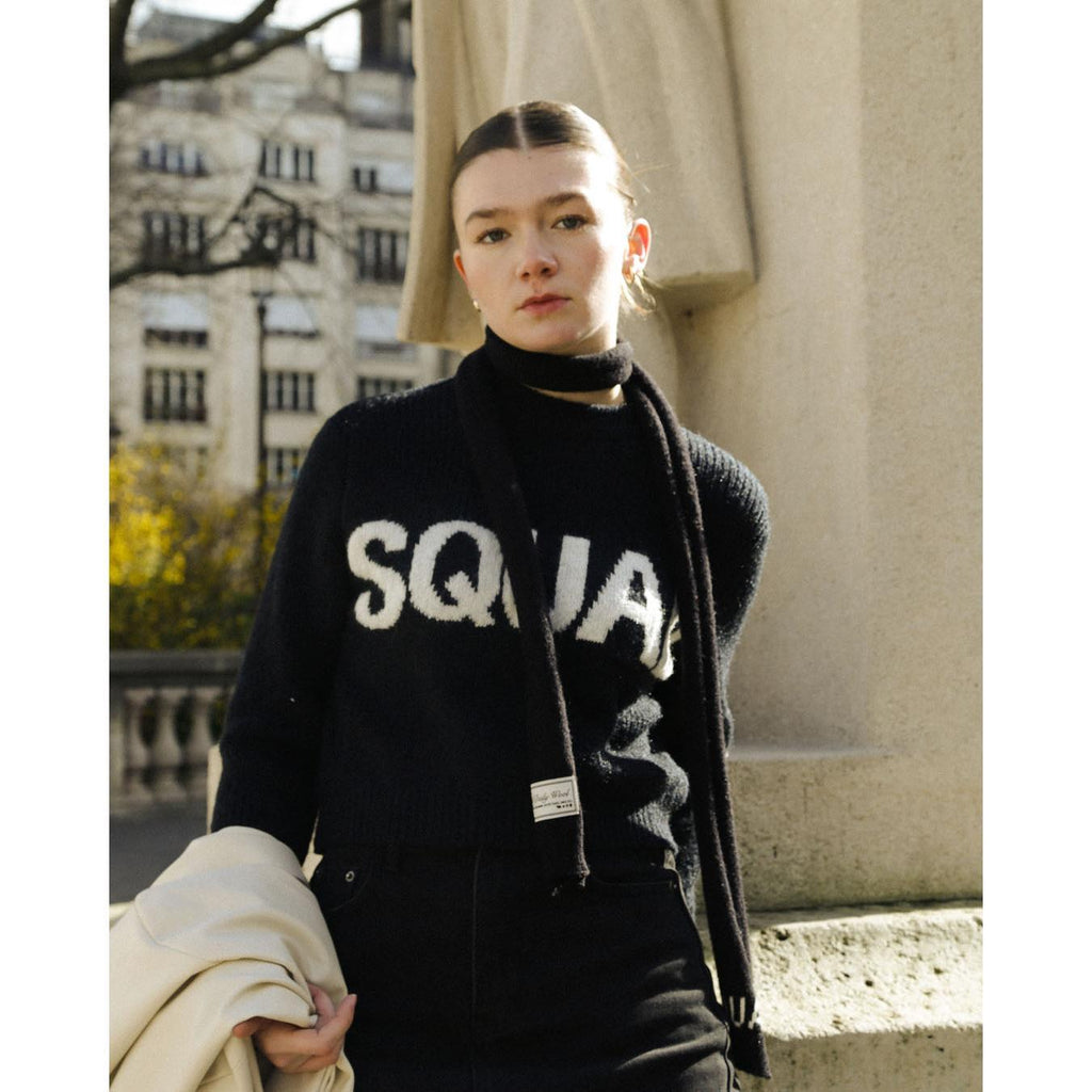 SQUAD SWEATER