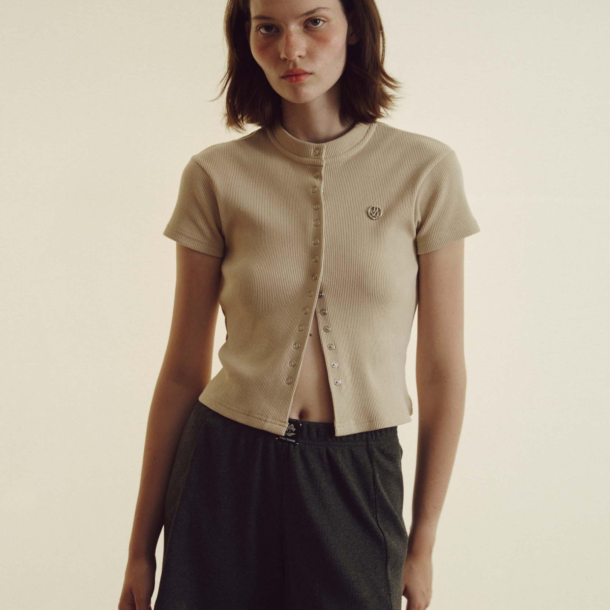 Stone Snap Top